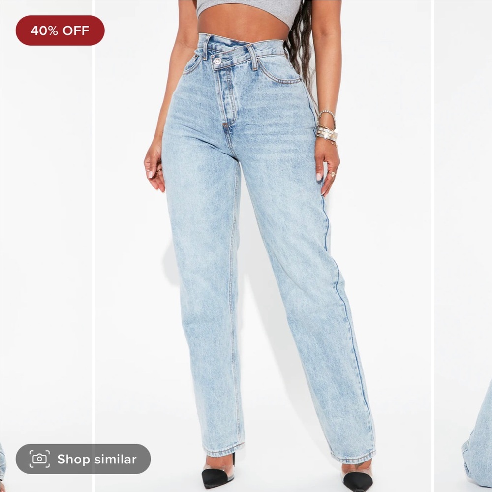 Crossover Straight legged jeans. Light Blue wash. Size 7